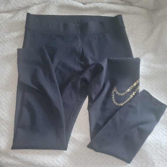 Nike leggings - Picture 1 of 3